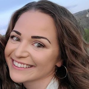 Meet your Posher, Chelsie